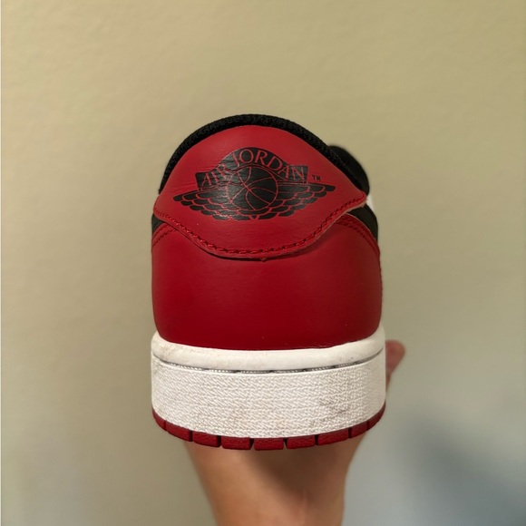 Jordan retro 1 low bred toe - Picture 3 of 11